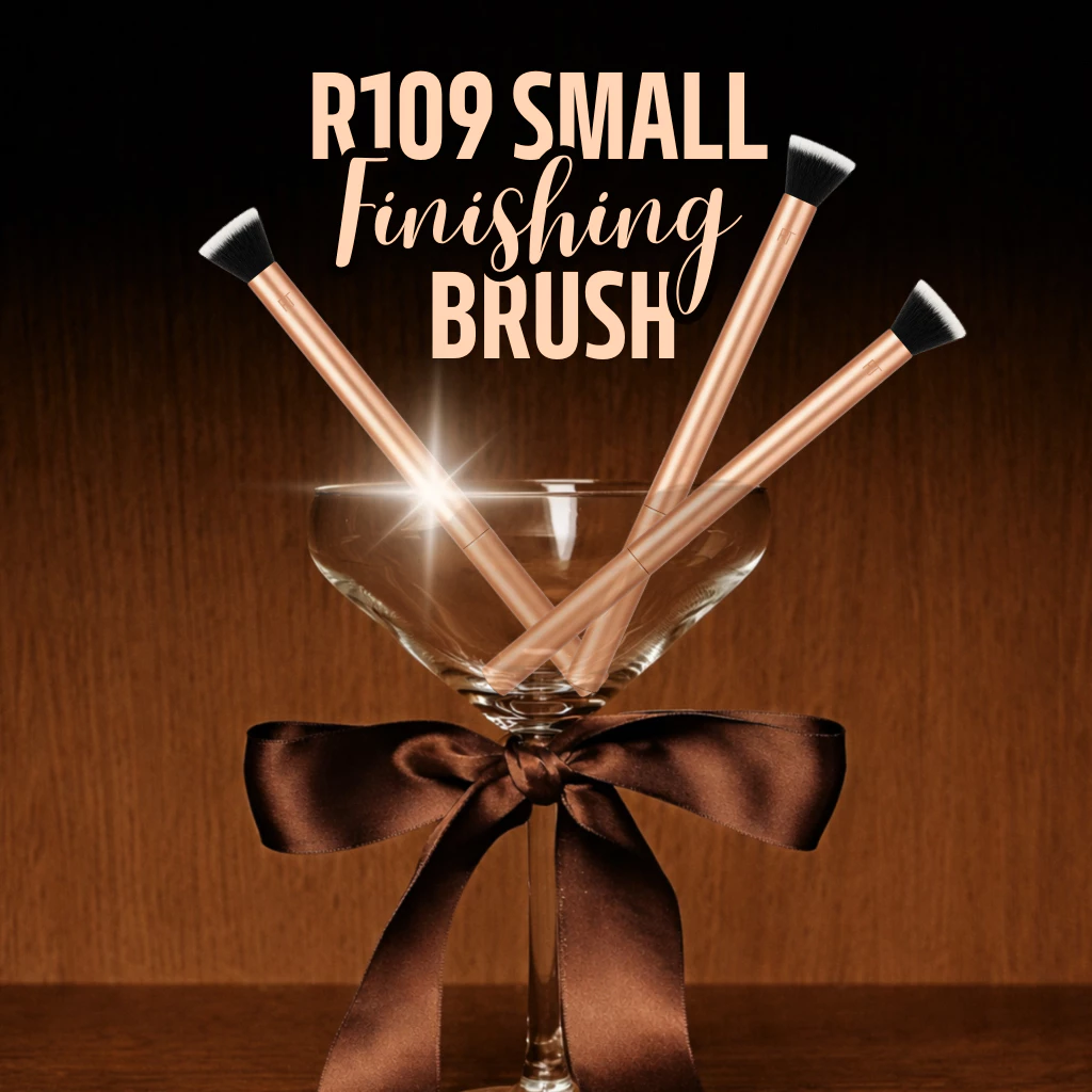Cọ Hoàn Thiện Lớp Trang Điểm RT Real Techniques Small Finishing Brush R109